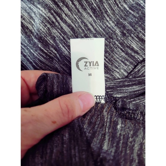 Zyia Active Black Infinity Sweat-Wicking Tank Top Sz Medium M - Picture 4 of 5